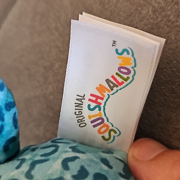 1/$6 or 2/$10 NWT Squishmallow Griffin Saber-Tooth Tiger Clip-On Keychain Plush - Picture 7 of 10